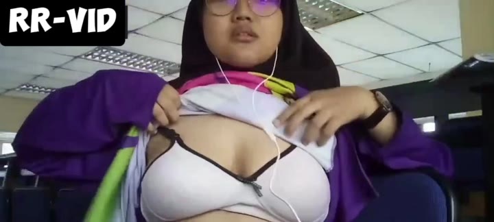 Yandex viral ABG Hijab Jilbab kacamata imut Toge VCS Di Sekolah Top Global New Trending Indo 2025